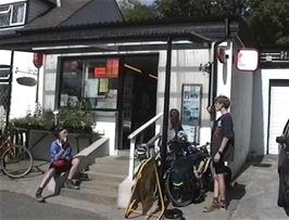 A refreshment stop at Rhandirmwyn Post Office and Stores, 15.5 miles into the ride
